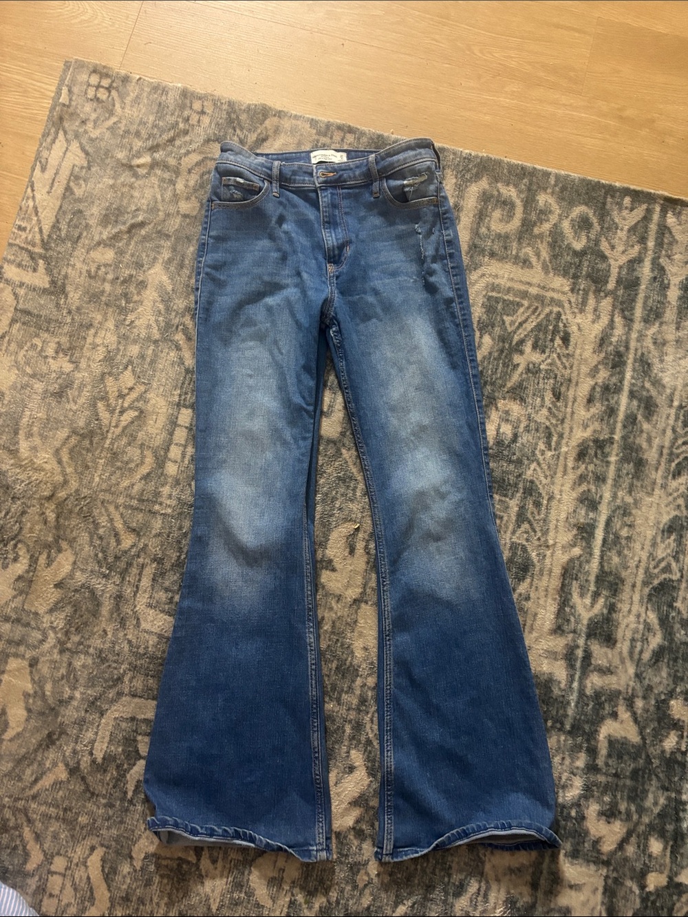 Abercrombie & Fitch Women's Medium Blue Flare Jeans
